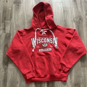 University Of Wisconsin Badgers Raglan Red Hoodie. Heavy Sweater Size small‎